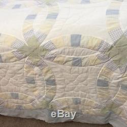 Omg! Vintage Estate Handmade Double Wedding Ring Quilt King Size Multicolored