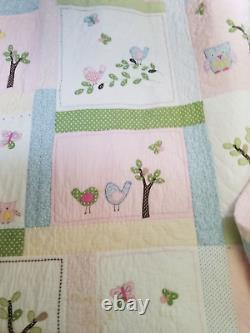 Quilt Vintage Beautiful Field 86 x 86 Estate Sale