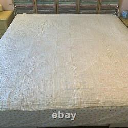 Quilt Vintage Granny Squares Hand Sewn 67 x 79 Blanket Throw Lap Bedding