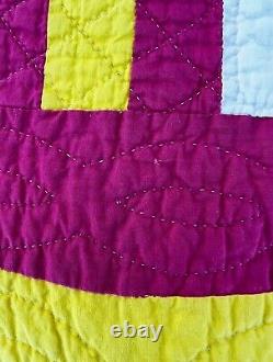 Tulip Quilt Vintage Pink Yellow White Green 84 x 69 Excellent Condition Countr