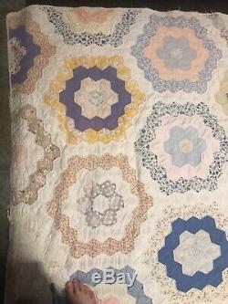 VINTAGE Granny FLOWER GARDEN Patchwork Handmade American Quilt 78x69 Blanket