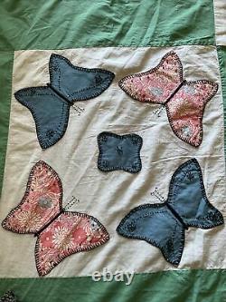 VINTAGE HAND APPLIQUÉ BUTTERFLY QUILT TOP Never Used NO DISCOLORATION