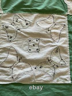 VINTAGE HAND APPLIQUÉ BUTTERFLY QUILT TOP Never Used NO DISCOLORATION