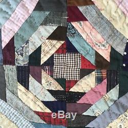 VINTAGE HANDMADE Hand Quilted Lovely 1930s 1940s 72 X 64 Inch Wool Grey Pink