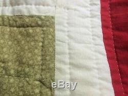 VINTAGE HANDMADE Vases and Flowers Four Block Quilt 80 x 80