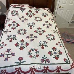 VINTAGE Hand Stitched Elmsford NY ARCH Appliqué QUILT 78 x 64great shape