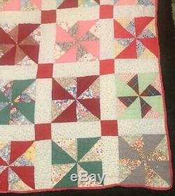 VINTAGE Pinwheel Patchwork Handmade in Tennessee Quilt Blanket 73x60