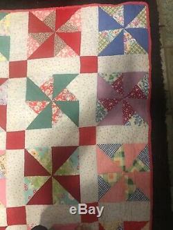 VINTAGE Pinwheel Patchwork Handmade in Tennessee Quilt Blanket 73x60