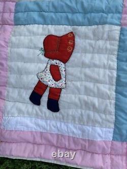 VINTAGE SUNBONNET SUE QUILT 84 X 62Handmade Very Nice