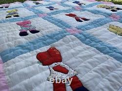 VINTAGE SUNBONNET SUE QUILT 84 X 62Handmade Very Nice