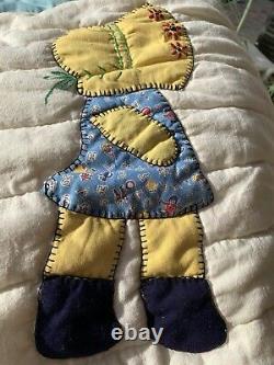 VINTAGE SUNBONNET SUE QUILT 84 X 62Handmade Very Nice