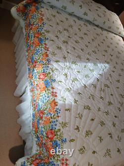 VTG 70's LIME Green Satin/Floral COMFORTER ROSES Hand-Quilted Queen Sz. EUC