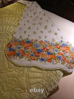 VTG 70's LIME Green Satin/Floral COMFORTER ROSES Hand-Quilted Queen Sz. EUC