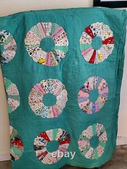 VTG Antique Hand Stiched Heavily Quilted Dresden Plate Quilt 80X65 Bedspread