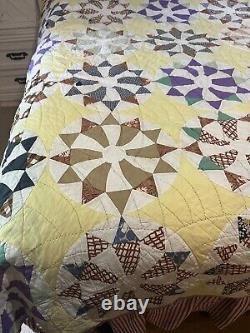 VTG Fabric & Feedsack Quilt Dresden Plate Variation Hand Quilted 68x84 Yellow