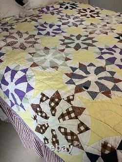 VTG Fabric & Feedsack Quilt Dresden Plate Variation Hand Quilted 68x84 Yellow