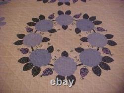 VTG Finley Applique Quilt with Blue Flowers 88204