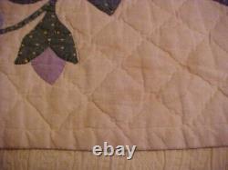 VTG Finley Applique Quilt with Blue Flowers 88204