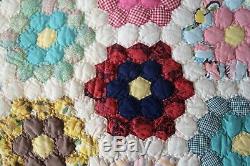 VTG Granny FLOWER GARDEN Patchwork Handmade Cotton Quilt Blanket 80 x 66