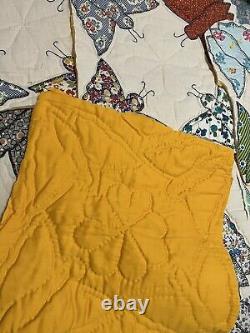 VTG Hand Sewn 22 Feed sack Applique Embroidery BUTTERFLY Quilt cutter blocks