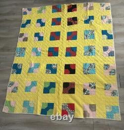 VTG Handmade Quilt Patchwork Farmhouse Grandmother