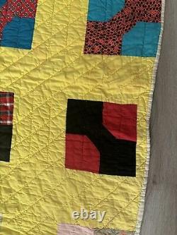 VTG Handmade Quilt Patchwork Farmhouse Grandmother