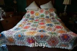 Vintage 1930s Quilt Grandmas Flower Garden Floral 72x84 Bed Cover Blanket