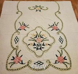 Vintage 1950s Plush Chenille Bedspread 100x84 BEAUTIFUL PIECE Yellow with Flowers
