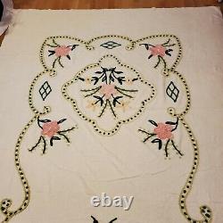 Vintage 1950s Plush Chenille Bedspread 100x84 BEAUTIFUL PIECE Yellow with Flowers