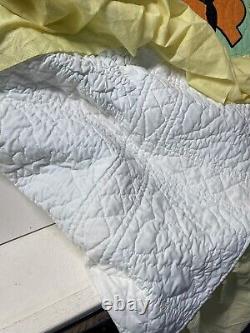 Vintage 1970s handmade quilted full size bedspread Butterflies yellow 2 Shams EC