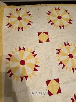 Vintage 30s 40s 50s era Wagon Wheel Rising Sun hand quilted sewn 68x83 quilt