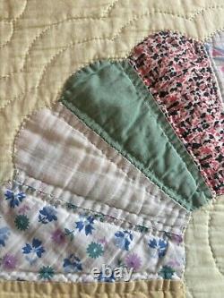 Vintage 30s 40s Dresden Plate Quilt Hand Stitched Handmade 74x89 Early Fabrics