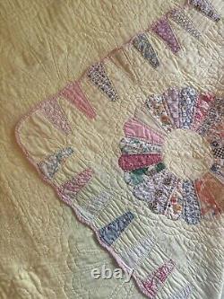 Vintage 30s 40s Dresden Plate Quilt Hand Stitched Handmade 74x89 Early Fabrics