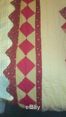 Vintage 50s Hand Made Hearts Quilt Shades of Red and Tan 86 x 96