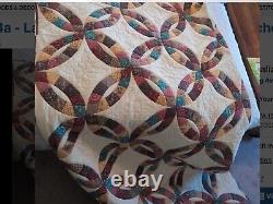 Vintage Amish Large double wedding ring hand stitched quilt 86 X 124