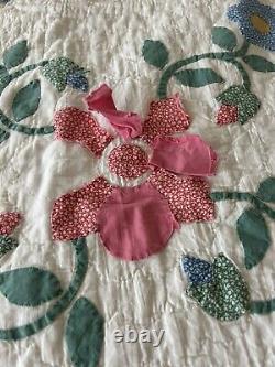 Vintage Antique Quilt Rose of Sharon Appliqué Hand Quilted Stitched Pink Cutter