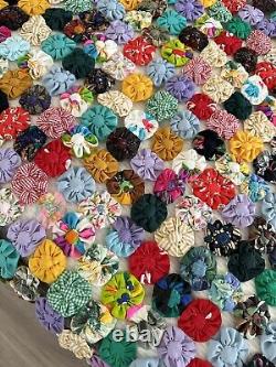 Vintage Antique YOYO Quilt Colorful Puffs Handmade bedspread 87 X 80