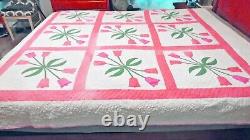 Vintage Applique Tulip Handmade Quilted Cotton Quilt measures 84x84 inches