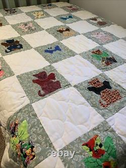 Vintage Appliqued Quilt Cats 76x87 Machine Quilted