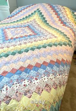 Vintage Arch Quilt Hawthorne NY Pastel Patchwork Vintage 80 X80 Queen