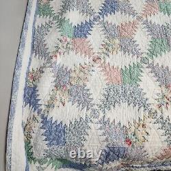 Vintage Arch White Pineapple Quilt Cotton, 78 in. (W) x 82 in. (L) RN74888