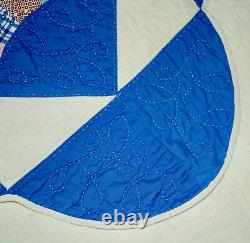 Vintage Blue Grandmother's Fan Applique Quilt Scalloped Border 73x86