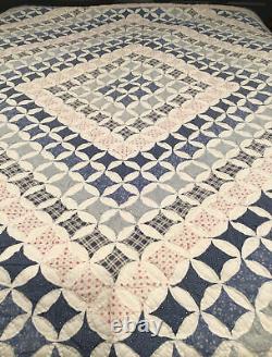 Vintage Cathedral Window Diamond Patchwork Quilt Blue & White 65 X 82 BEAUTIFUL