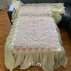 Vintage Cathedral Window Pattern Quilt Pink Ruffle Blue Twin Bedding 75 x 37