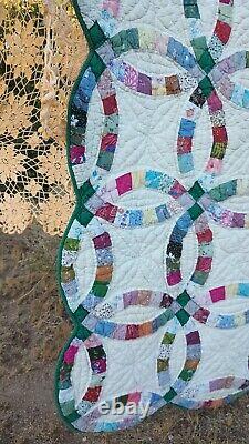 Vintage Double Wedding Ring Quilt