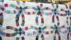 Vintage Double Wedding Ring Quilt