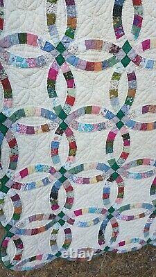 Vintage Double Wedding Ring Quilt