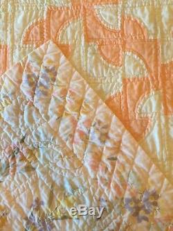 Vintage Drunkards Path Hand Made Hand Quilted Quilt 89 X 64 5 Star Free Ship