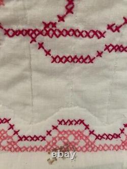 Vintage Embroidered Cross-Stitch Quilt Full Size 81 x 91 Flower Basket Pink