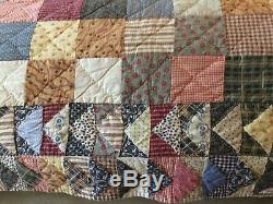 Vintage FULL/QUEEN QUILT! Hand Made Patchwork! F/Q 85x88! CHAMBRAY Underside